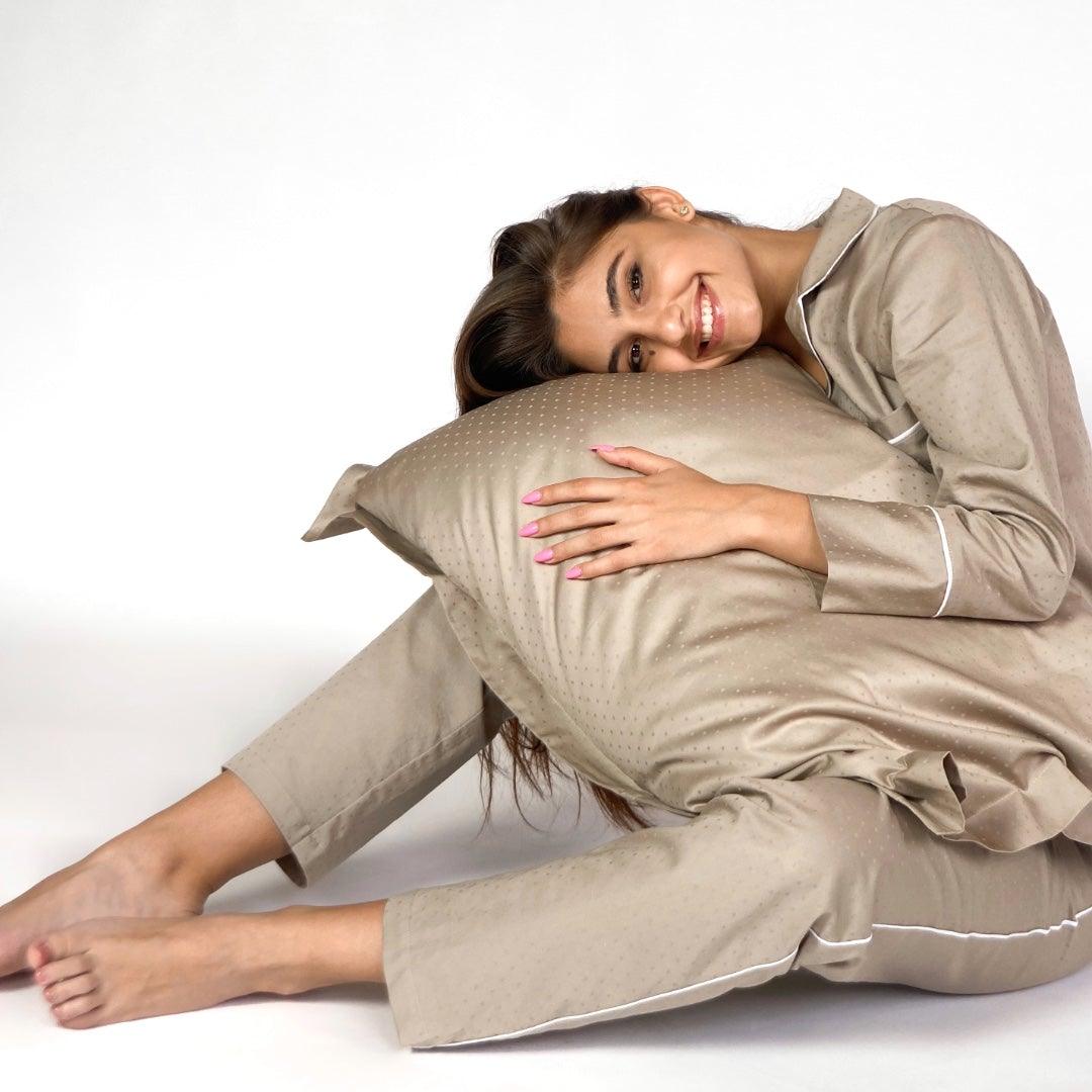 Taya Cappuccino - Pajamas with pants (15 colors) - the-homely.com